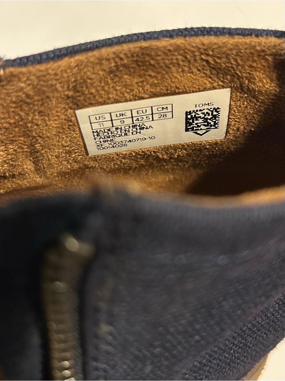 TOMS Navy Blue Suede Ankle Boots – Size 11W - Picture 9 of 9